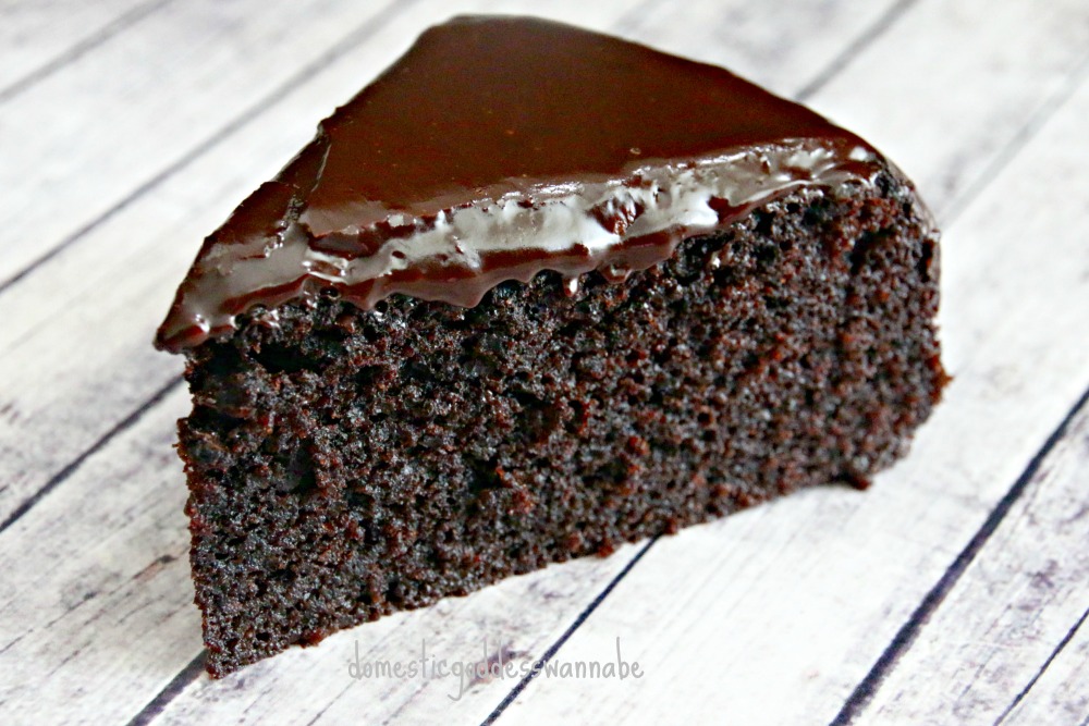 steamed chocolate cake with chocolate ganache | a review of the